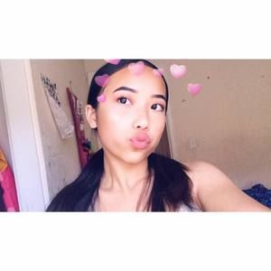 Meet your Posher, Pachia